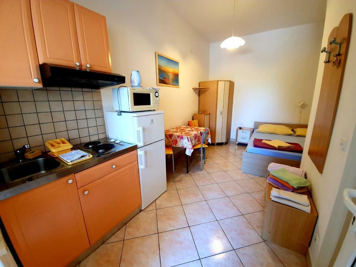 Apartmani Andreja Dramalj Ngoại thất bức ảnh