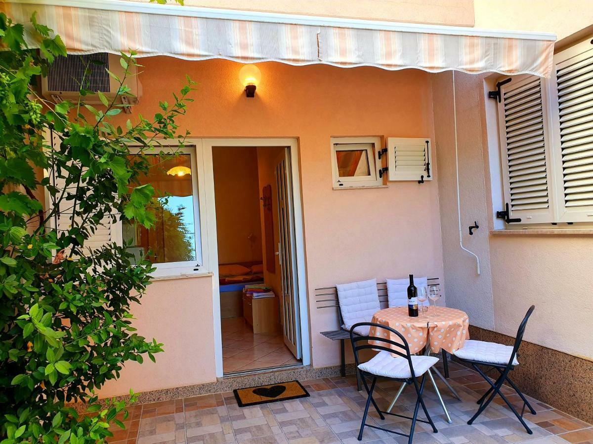 Apartmani Andreja Dramalj Ngoại thất bức ảnh